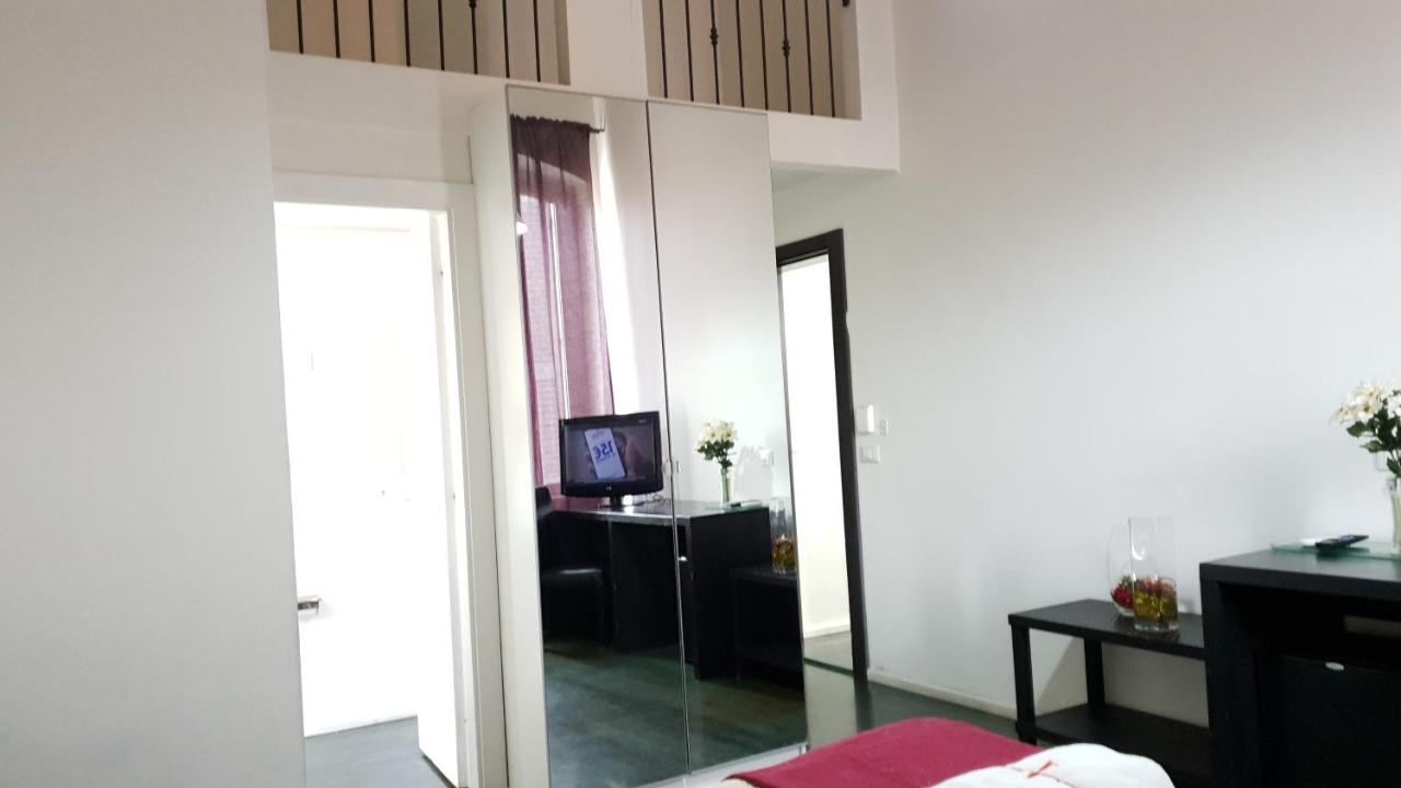 Apartamento Aparts Roma